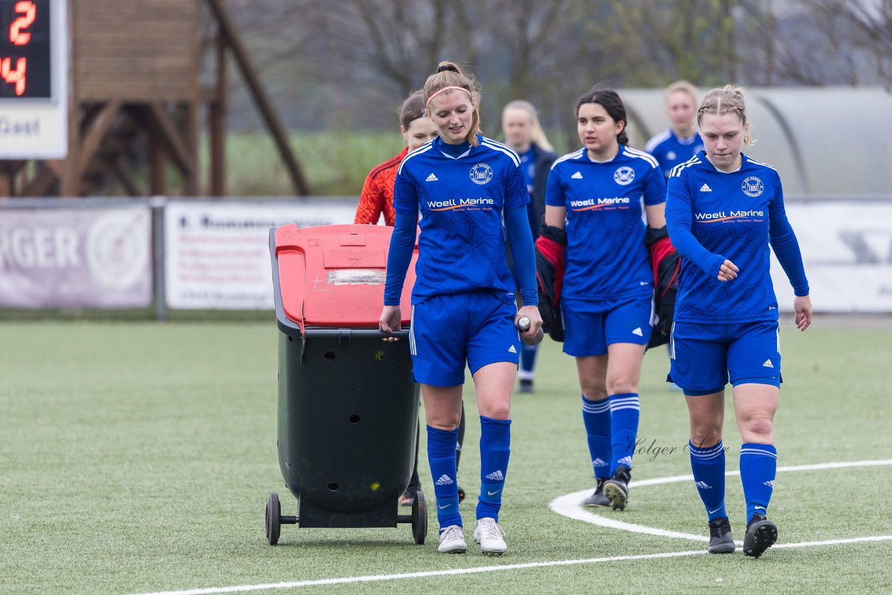 Bild 484 - F SSC Hagen Ahrensburg - SV Frisia Risum-Lindholm : Ergebnis: 1:2